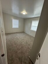8910 Lilly Dr in Thornton, CO - Foto de edificio - Building Photo