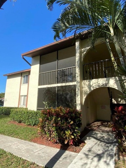 property at 4835 Sable Pine Cir