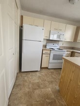 1001 Brookhollow Dr in Fayetteville, NC - Building Photo - Building Photo