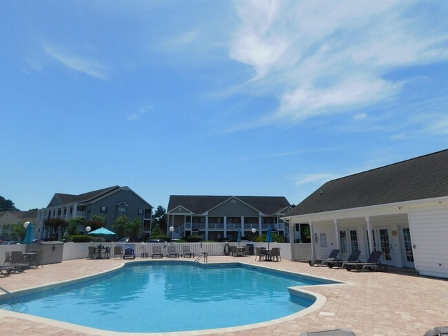 5870 Longwood Dr in Murrells Inlet, SC - Building Photo - Building Photo