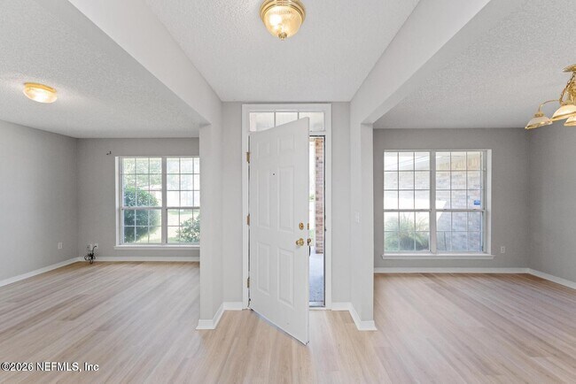 5434 Bristol Bay Ln N in Jacksonville, FL - Building Photo - Building Photo