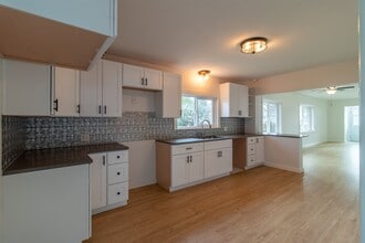 1731 E Sanson Ave in Spokane, WA - Building Photo - Building Photo