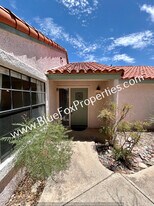 6490 N Tierra De Las Catalinas in Tucson, AZ - Building Photo