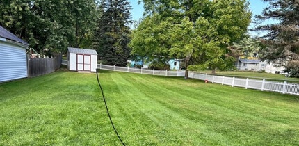 324 Butterfield Ave in Watertown, NY - Building Photo - Building Photo