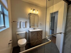 6227 St Moritz Ave in Dallas, TX - Building Photo - Building Photo