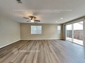 815 Equinox Loop in Lincoln, CA - Foto de edificio - Building Photo