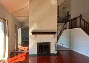 64 Goldfinch Dr in Hackettstown, NJ - Building Photo - Building Photo