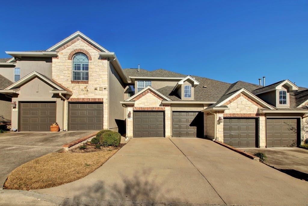 217 Aria Rdg in Austin, TX - Building Photo