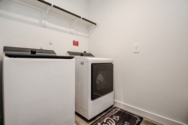 property at 2917 Skyline Mesa Dr