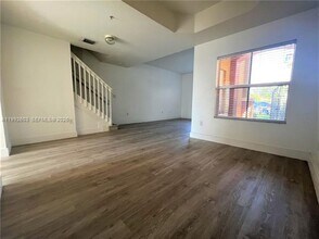 1088 SW 144th Ave in Pembroke Pines, FL - Building Photo - Building Photo