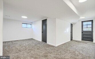 4504 Scotts Level Ct in Pikesville, MD - Building Photo