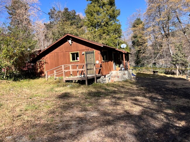 property at 13992 Irving Ln