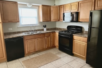 11903 S Laramie Ave in Alsip, IL - Building Photo - Building Photo