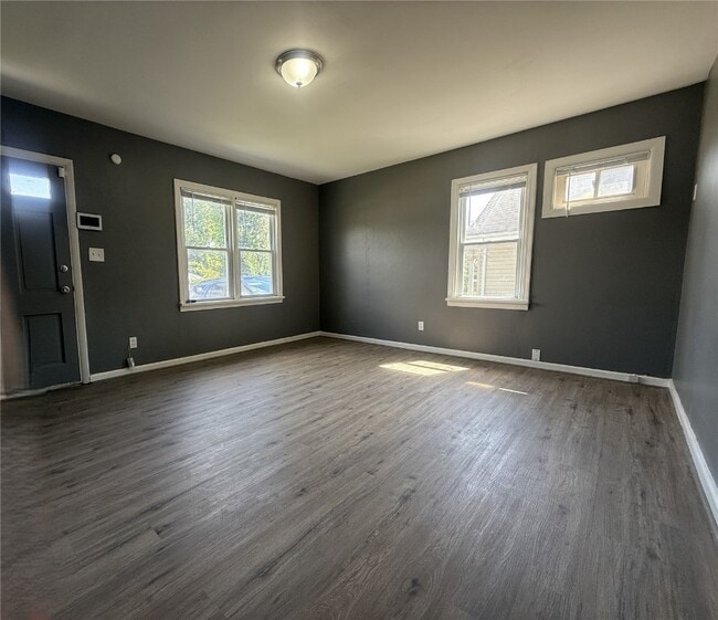 223 La Motte Ln in Ferguson, MO - Building Photo - Building Photo