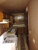 902 Cynthia St in Wilburton, OK - Building Photo