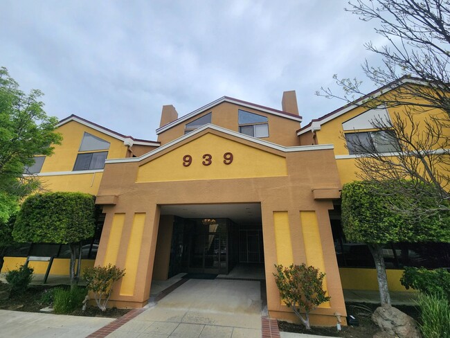 property at 939 Laurel St