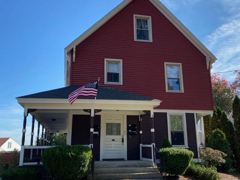 67 Purchase St, Unit 1 in Milford, MA - Building Photo