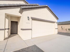 14534 S Diablo Rd in Arizona City, AZ - Building Photo - Building Photo