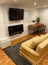 196 Windermere Av in Toronto, ON - Building Photo - Building Photo