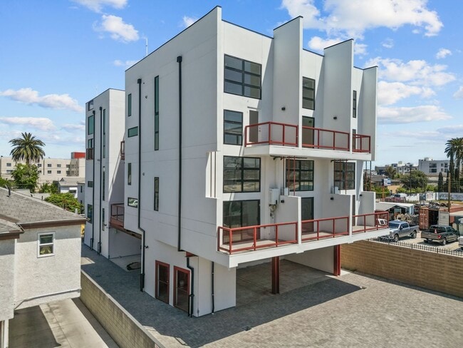 property at 5617 Klump Ave