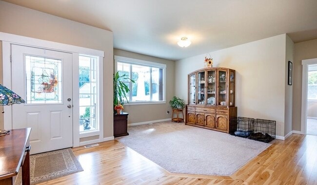 26608 12th Dr NW in Stanwood, WA - Building Photo - Building Photo