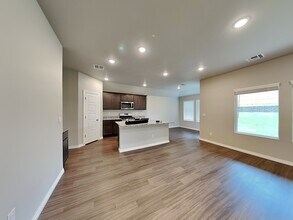 14001 The Brook Blvd in Piedmont, OK - Foto de edificio - Building Photo