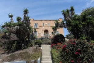 253 S Carondelet St in Los Angeles, CA - Building Photo