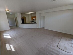 7349 Misty Glow Ct in Las Vegas, NV - Building Photo - Building Photo
