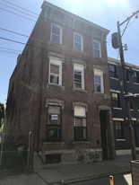 1624 Pleasant St Apartments