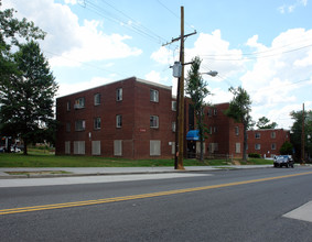 1106 Eastern Ave NE in Washington, DC - Building Photo - Building Photo