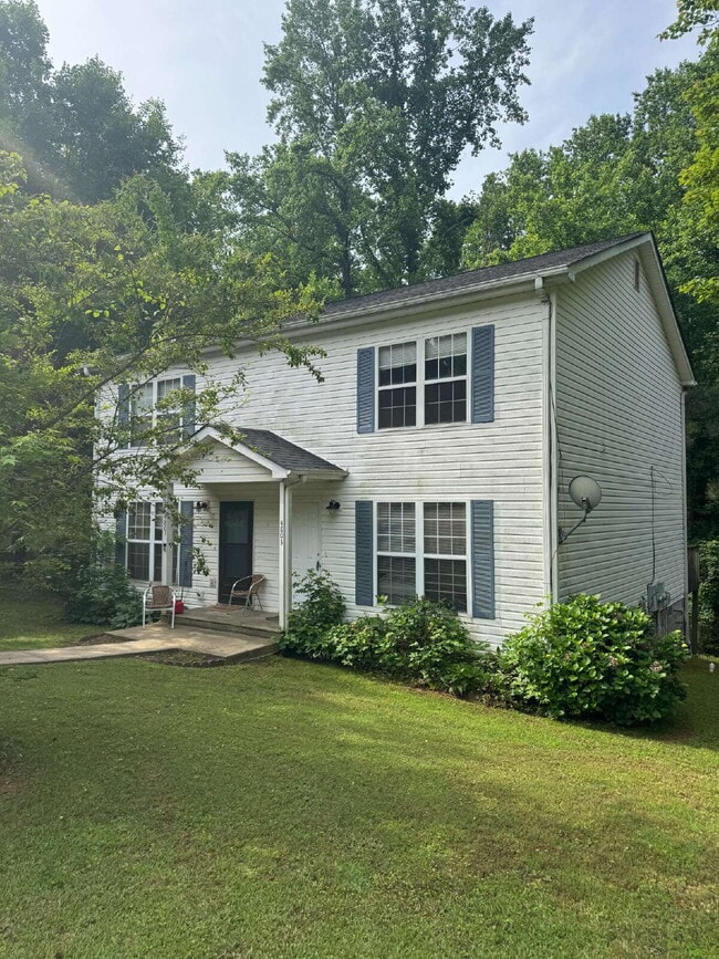 4803 Victoria Ct in Flowery Branch, GA - Building Photo - Building Photo