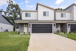 652 Sun Meadow Loop