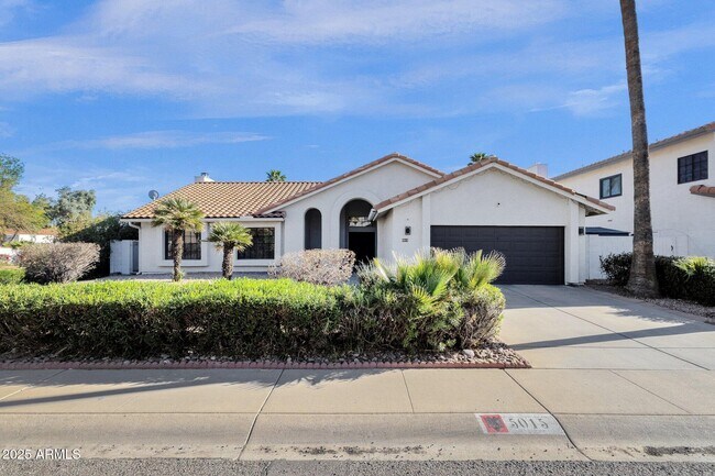 property at 5015 E Karen Dr