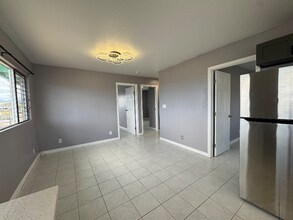 616 Ho?oiki St in Pearl City, HI - Building Photo - Building Photo