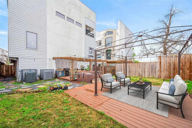 property at 4608 Nett St