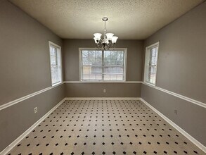105 Briarwind Ct in Hinesville, GA - Building Photo - Building Photo