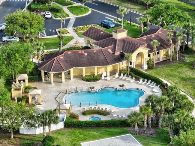 100 Canopy Walk Ln, Unit 133 in Palm Coast, FL - Building Photo - Building Photo