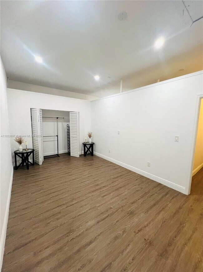 property at 550 NW 20th St