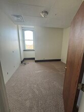 Academy Place Apartments in Knightstown, IN - Foto de edificio - Building Photo