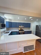 268 S Bayberry Ln in Upper Darby Township, PA - Foto de edificio - Building Photo