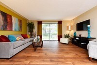Building Photo - McArthur Park Apartamentos in Louisville, Kentucky