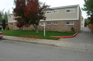 1025 Boranda Ave Apartments