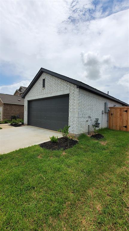 28735 Texas Plns Dr in Hockley, TX - Building Photo - Building Photo