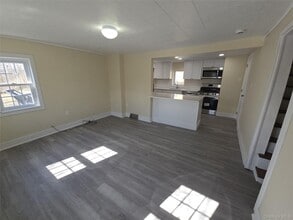 647 County Route 78 in Middletown, NY - Building Photo - Building Photo