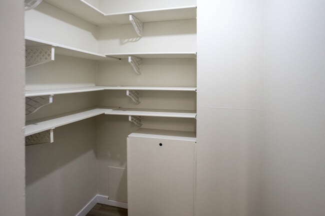 Huntington Hill Coachhomes