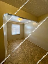 1413 Hazeldine Ave SE in Albuquerque, NM - Building Photo - Building Photo