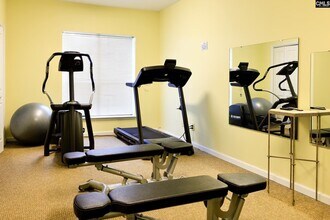 900 Taylor St, Unit #212 in Columbia, SC - Foto de edificio - Building Photo