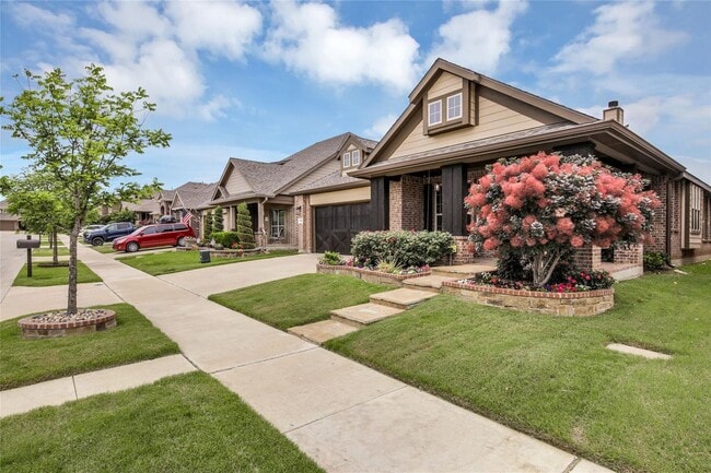 property at 1708 Cole Ln