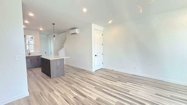 2907 N Russet St in Portland, OR - Building Photo - Building Photo