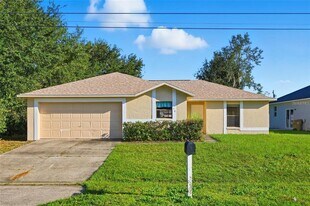 316 Colonade Ct in Kissimmee, FL - Building Photo